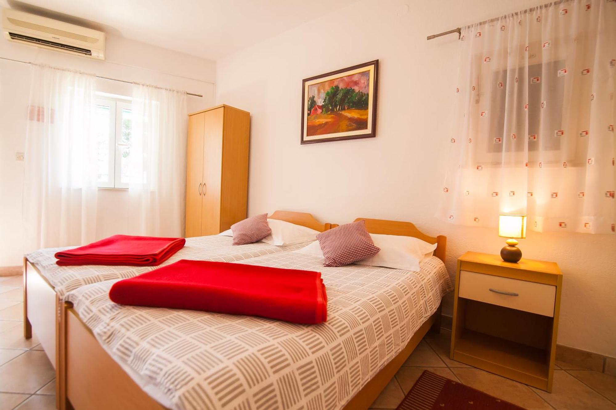 Old Town Accommodation Bol Luaran gambar